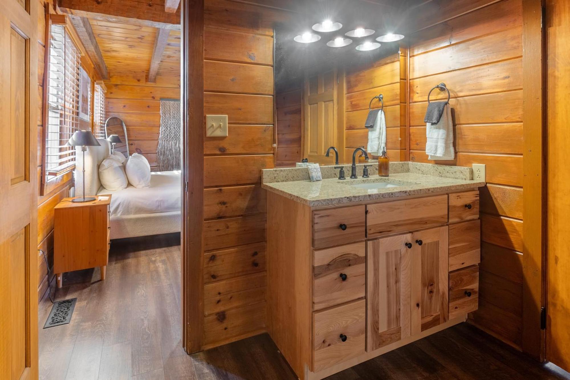 Dudley II By Avantstay Comfortable Cabin W Hot Tub Views Pigeon Forge Exterior foto